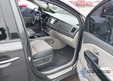 2018 Kia Sedona Sx z USA, uszkodzony, nr VIN KNDMC5C1XJ6348848